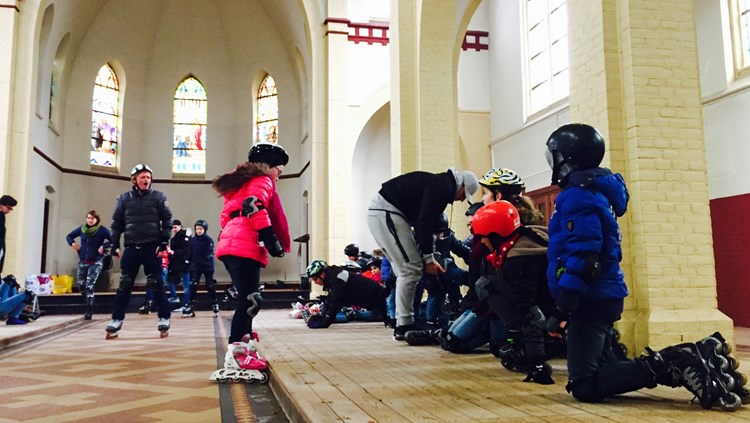 Skaten in de kerk